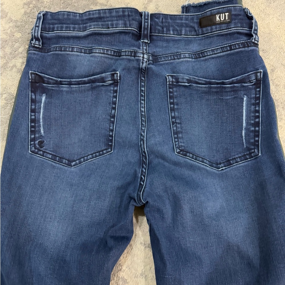 Kut From the Kloth size 6 jeans with green stripe - Picture 5 of 5